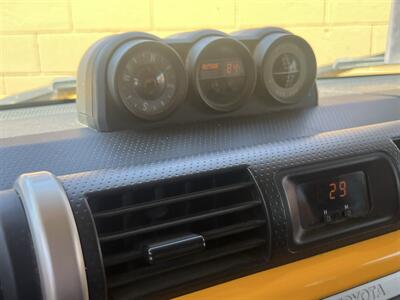 2010 Toyota FJ Cruiser - Photo 30 - North Hollywood, CA 91601