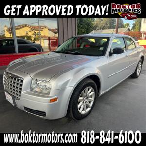 2008 Chrysler 300 Series LX Sedan