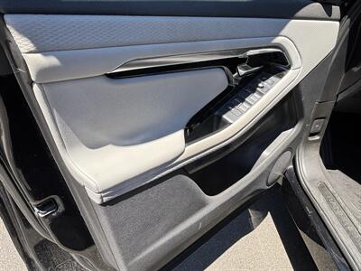 2020 Land Rover Range Rover Evoque S - Photo 19 - North Hollywood, CA 91601