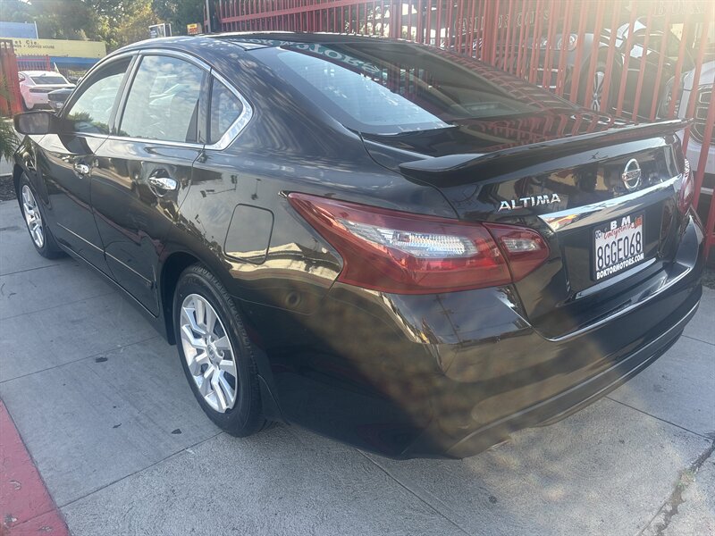 2018 Nissan Altima 2.5 S photo 3