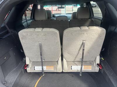 2013 Ford Explorer XLT - Photo 3 - North Hollywood, CA 91601