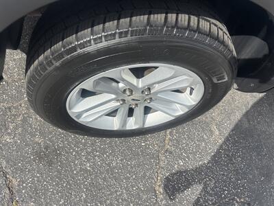 2013 Ford Explorer XLT - Photo 7 - North Hollywood, CA 91601