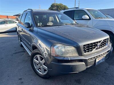2005 Volvo XC90 2.5T   - Photo 4 - North Hollywood, CA 91601