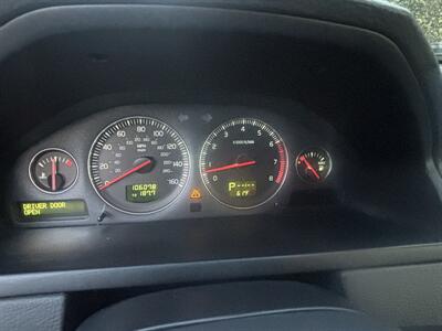 2005 Volvo XC90 2.5T   - Photo 10 - North Hollywood, CA 91601