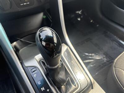 2016 Hyundai ELANTRA GT - Photo 14 - North Hollywood, CA 91601