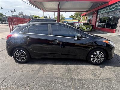 2016 Hyundai ELANTRA GT - Photo 4 - North Hollywood, CA 91601