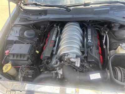 2006 Chrysler 300 Series SRT-8   - Photo 13 - North Hollywood, CA 91601