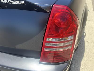 2006 Chrysler 300 Series SRT-8   - Photo 8 - North Hollywood, CA 91601
