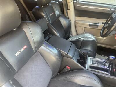2006 Chrysler 300 Series SRT-8   - Photo 6 - North Hollywood, CA 91601