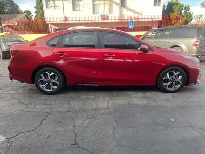 2019 Kia Forte LXS   - Photo 6 - North Hollywood, CA 91601