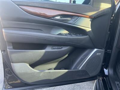 2017 Cadillac Escalade Luxury - Photo 65 - North Hollywood, CA 91601