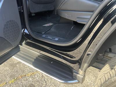 2017 Cadillac Escalade Luxury - Photo 33 - North Hollywood, CA 91601