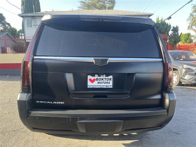 2017 Cadillac Escalade Luxury - Photo 7 - North Hollywood, CA 91601