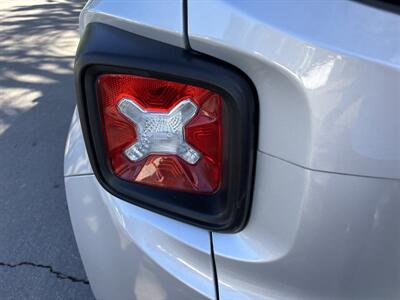2016 Jeep Renegade Latitude   - Photo 6 - North Hollywood, CA 91601