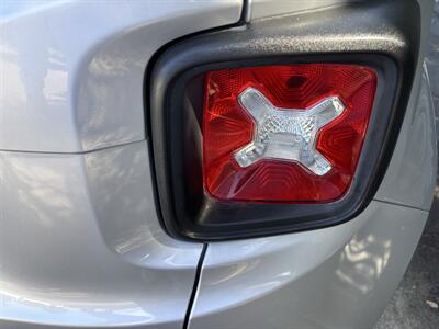 2016 Jeep Renegade Latitude   - Photo 5 - North Hollywood, CA 91601