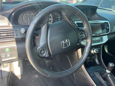 2015 Honda Accord EX-L V6 w/Navi - Photo 7 - North Hollywood, CA 91601