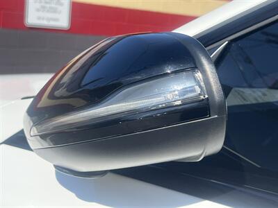 2020 Mercedes-Benz C 300   - Photo 17 - North Hollywood, CA 91601