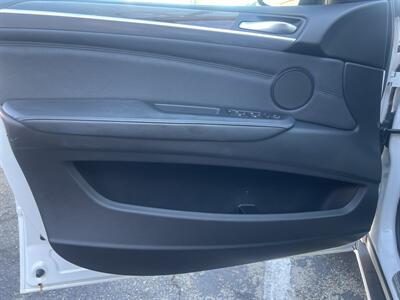 2010 BMW X5 xDrive48i - Photo 41 - North Hollywood, CA 91601