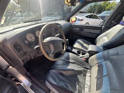 1999 Nissan Pathfinder SE Limited   - Photo 4 - North Hollywood, CA 91601