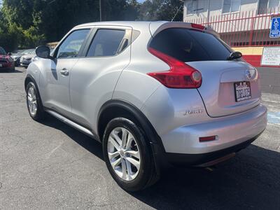 2014 Nissan JUKE SV   - Photo 5 - North Hollywood, CA 91601