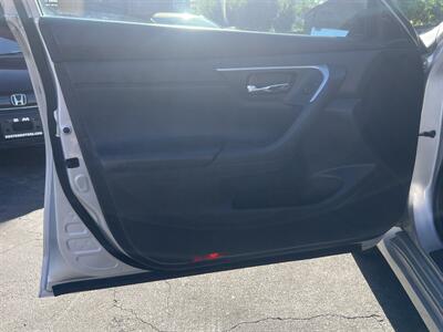 2017 Nissan Altima 2.5 SL   - Photo 31 - North Hollywood, CA 91601