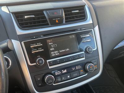 2017 Nissan Altima 2.5 SL   - Photo 18 - North Hollywood, CA 91601