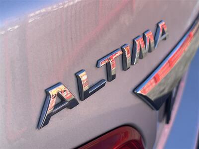 2017 Nissan Altima 2.5 SL   - Photo 10 - North Hollywood, CA 91601