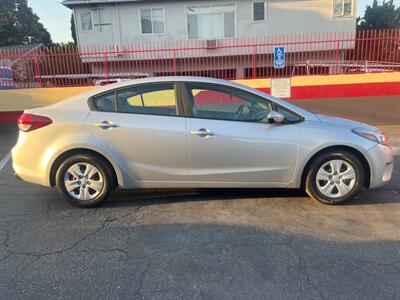 2018 Kia Forte LX   - Photo 6 - North Hollywood, CA 91601