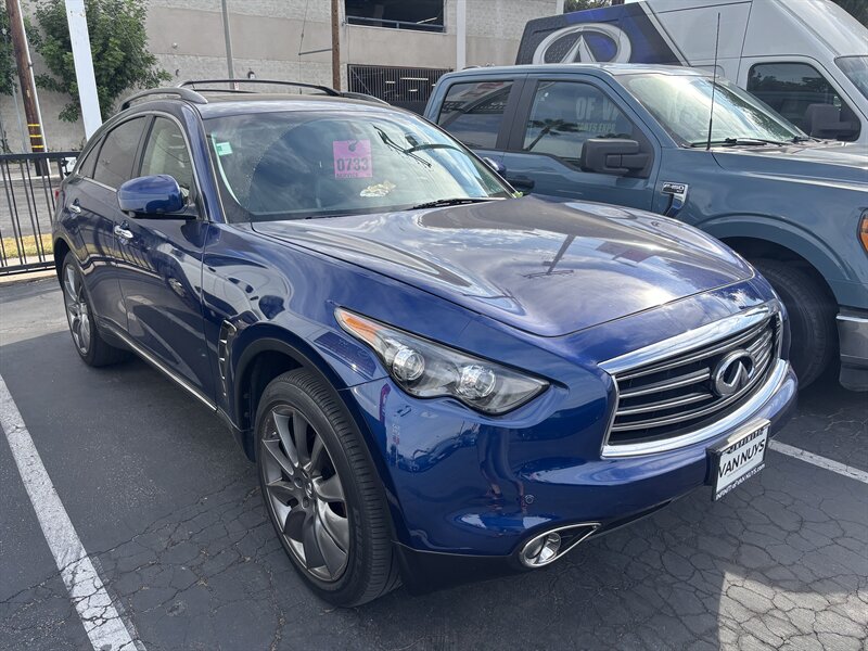 2012 INFINITI FX35   - Photo 1 - North Hollywood, CA 91601