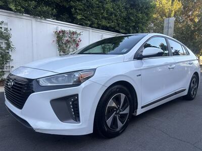 2017 Hyundai IONIQ Hybrid SEL Hatchback