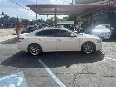 2011 Nissan Maxima 3.5 SV   - Photo 7 - North Hollywood, CA 91601