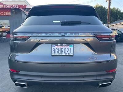 2019 Porsche Cayenne   - Photo 8 - North Hollywood, CA 91601