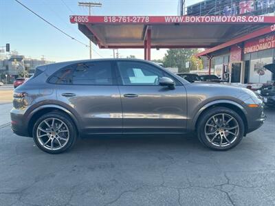 2019 Porsche Cayenne   - Photo 6 - North Hollywood, CA 91601