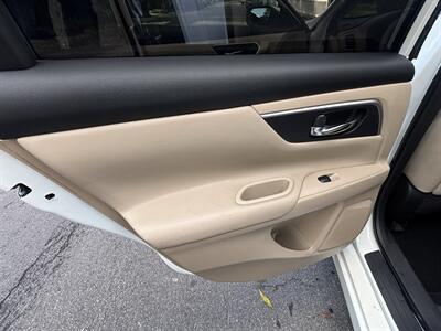 2015 Nissan Altima 2.5 S   - Photo 16 - North Hollywood, CA 91601