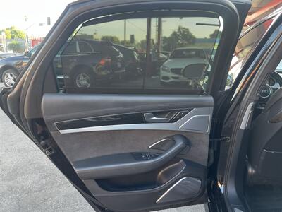 2014 Audi S8 4.0T quattro   - Photo 63 - North Hollywood, CA 91601