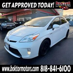 2014 Toyota Prius Three   - Photo 1 - North Hollywood, CA 91601