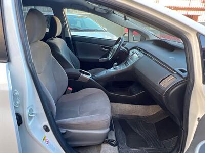 2014 Toyota Prius Three   - Photo 57 - North Hollywood, CA 91601