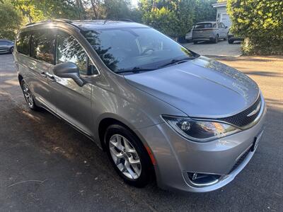 2017 Chrysler Pacifica Touring-L   - Photo 7 - North Hollywood, CA 91601