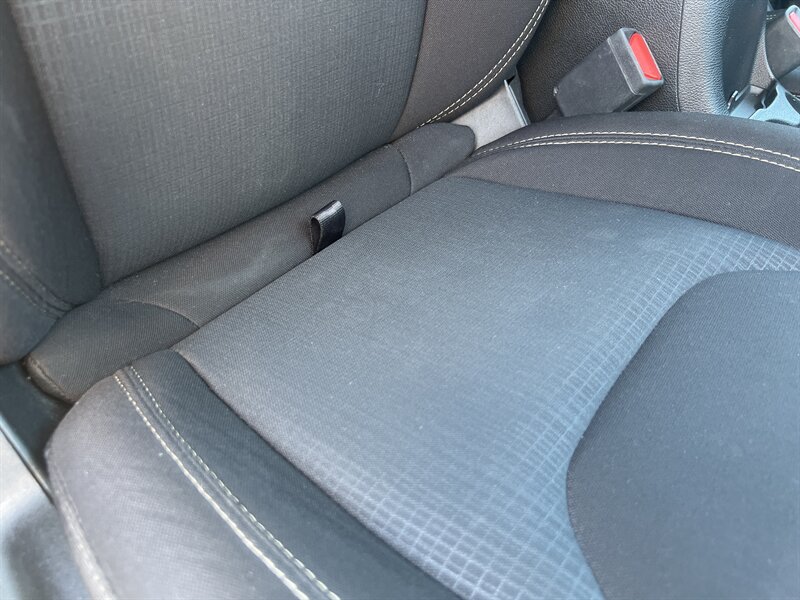 2016 Jeep Cherokee Latitude Altitude photo 55