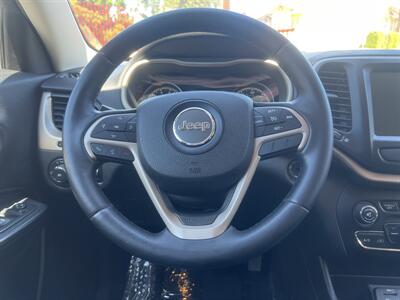 2016 Jeep Cherokee Latitude Altitude   - Photo 33 - North Hollywood, CA 91601