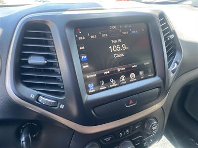 2016 Jeep Cherokee Latitude Altitude   - Photo 18 - North Hollywood, CA 91601