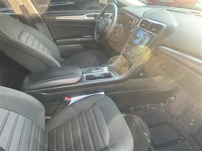 2020 Ford Fusion SE - Photo 7 - North Hollywood, CA 91601