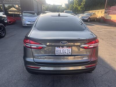 2020 Ford Fusion SE - Photo 14 - North Hollywood, CA 91601