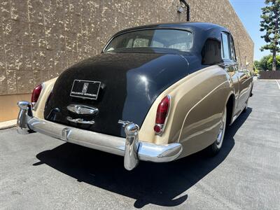 1963 Rolls-Royce SALOON   - Photo 9 - North Hollywood, CA 91601