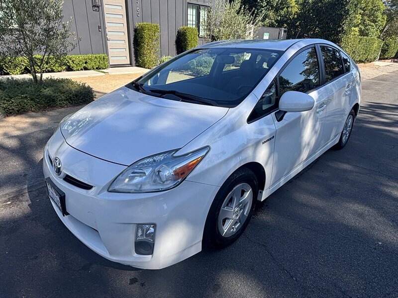 2010 Toyota Prius IV   - Photo 1 - North Hollywood, CA 91601
