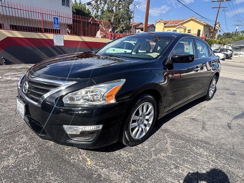 2013 Nissan Altima 2.5 S   - Photo 1 - North Hollywood, CA 91601