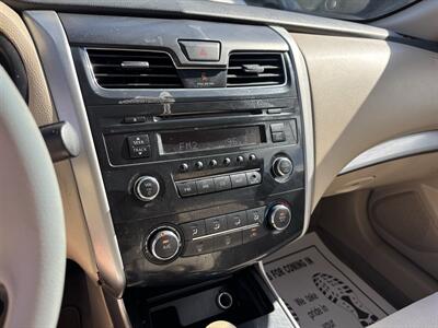2013 Nissan Altima 2.5 S   - Photo 11 - North Hollywood, CA 91601