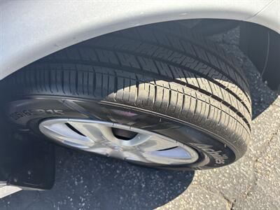 2004 Hyundai SONATA   - Photo 20 - North Hollywood, CA 91601