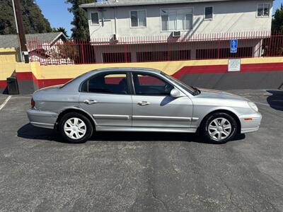 2004 Hyundai SONATA   - Photo 5 - North Hollywood, CA 91601