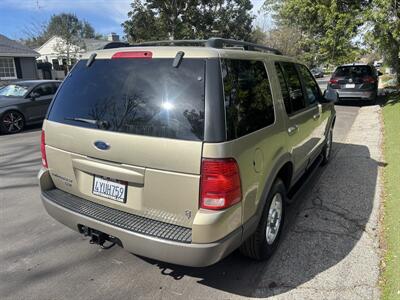 2002 Ford Explorer XLT 4dr XLT - Photo 5 - North Hollywood, CA 91601